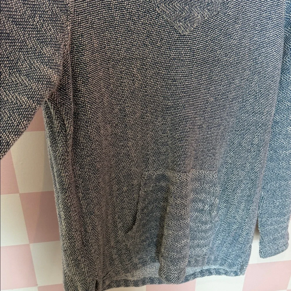 Faherty Whitewater Hoodie Baja Sweatshirt Womens small White Blue Textured Terry
